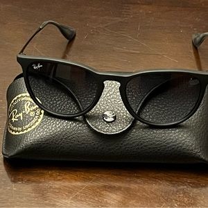 Matte Black Ray-Ban Erika Sunglasses w/Grey Lenses